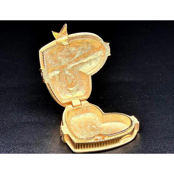 Bob Mackie Red Enamel Heart Trinket Box Gold Bow Hinged Pill Ring Valentine - Picture 2 of 4